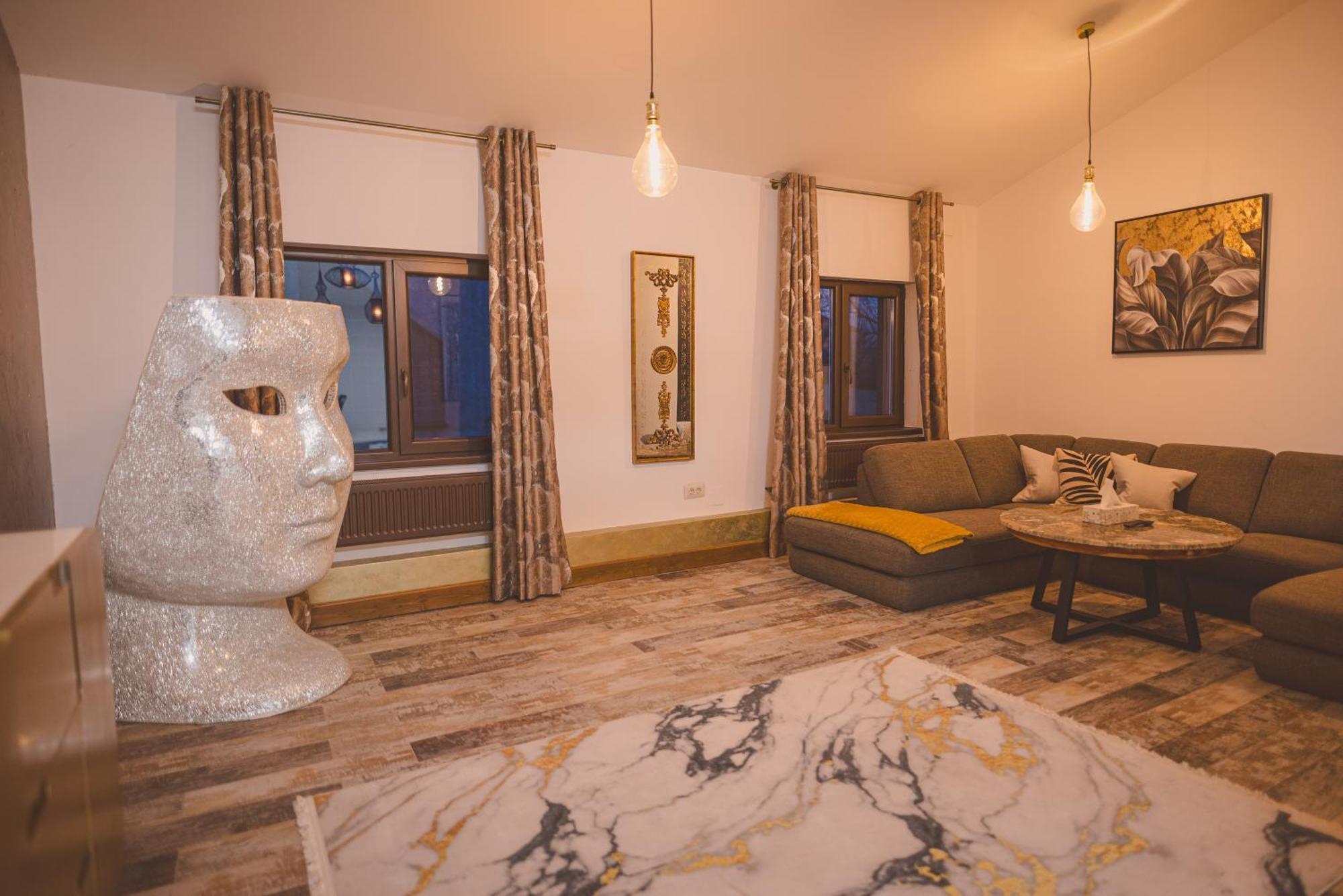 Madison Villa Balotesti