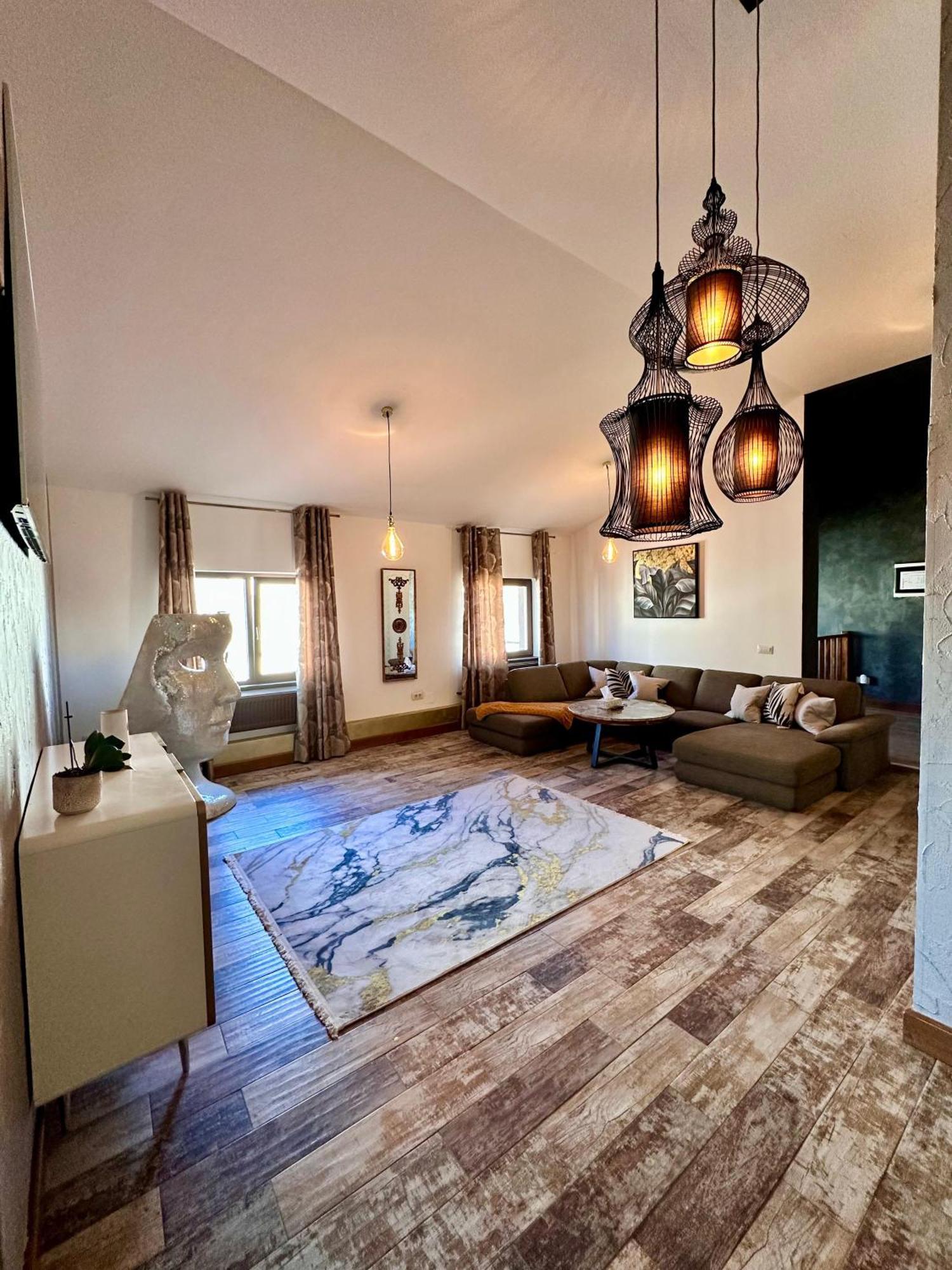 Villa Madison
